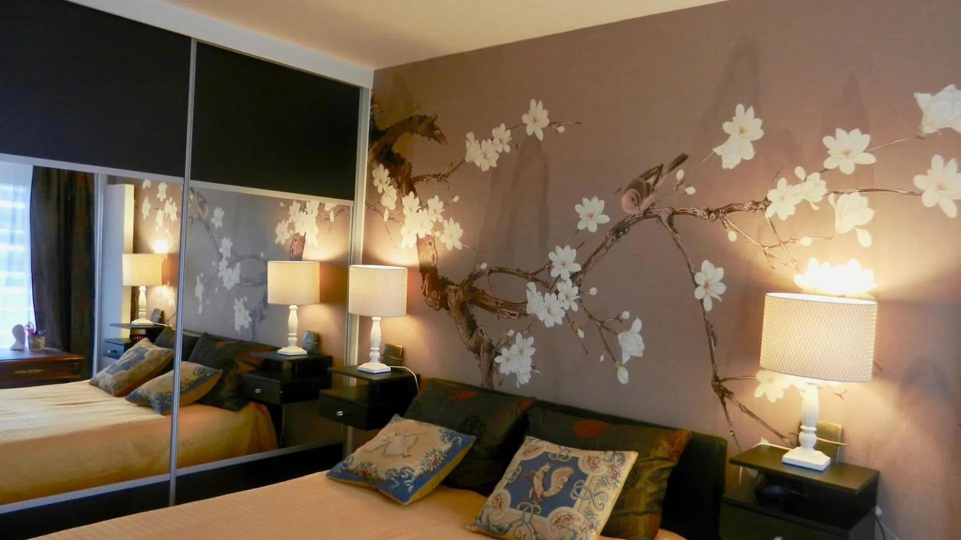 Deux Pieces De Standing, Climatise Apartment *