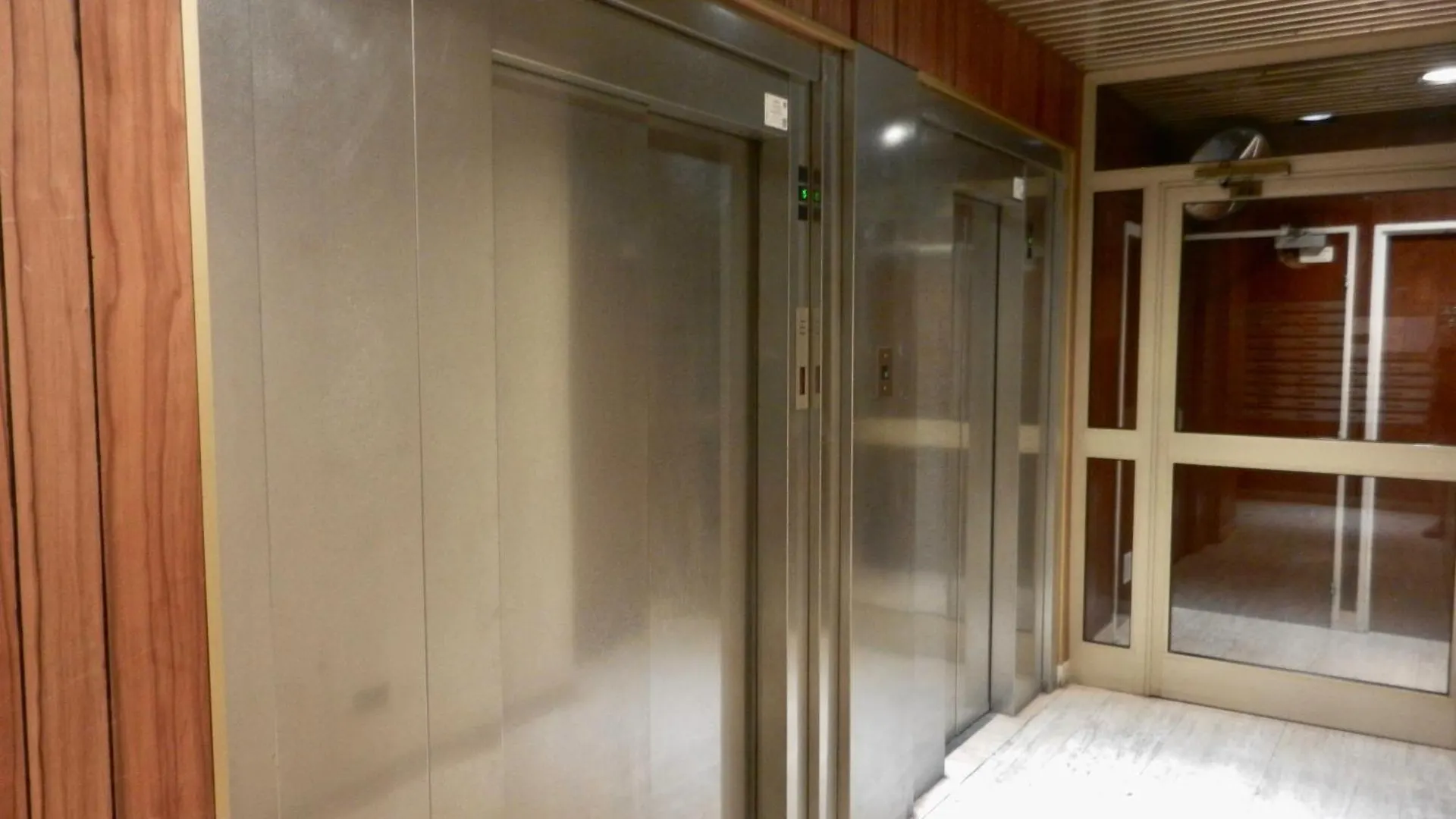 Apartment Deux Pieces De Standing, Climatise